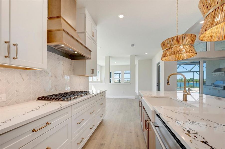 Furnished interior view inside a new home in Palmera Wellen Park – Executive Series, Venice (Image 15). Furnished interior view inside a new home in Palmera Wellen Park – Executive Series, Venice (Image 15).