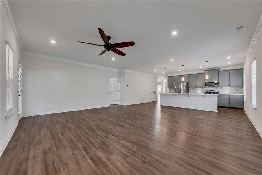 Spacious, unfurnished interior of a new home in Laurel Park, Cartersville (Image 27).