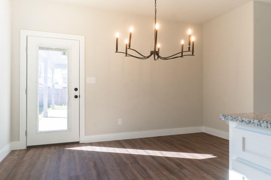 Spacious, unfurnished interior of a new home in , Smithville (Image 20).