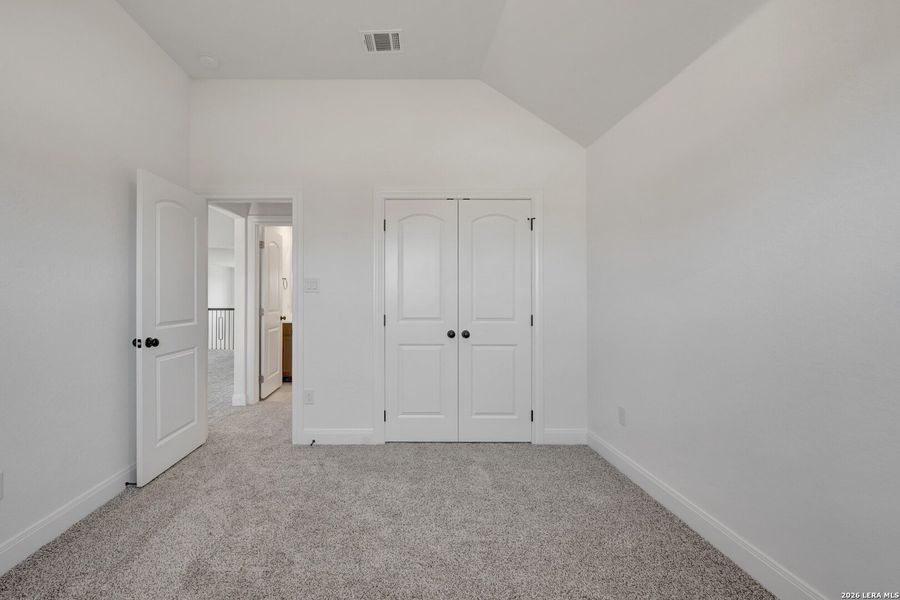 Spacious, unfurnished interior of a new home in Everly Estates, San Antonio (Image 36).