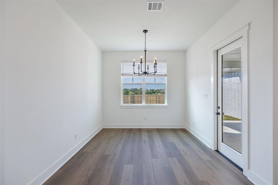 Spacious, unfurnished interior of a new home in , Bryan (Image 26).