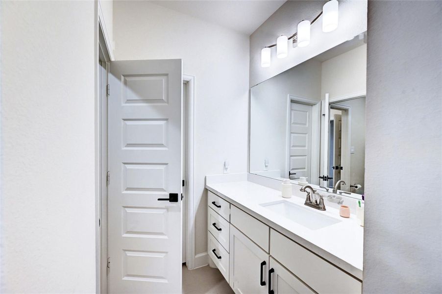 Furnished interior view inside a new home in , Fulshear (Image 26).