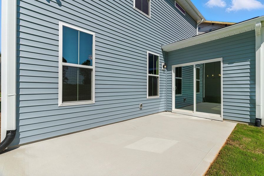 Front exterior of a new home in Landmark Commons, Boiling Springs, SC, highlighting curb appeal (Image 18).