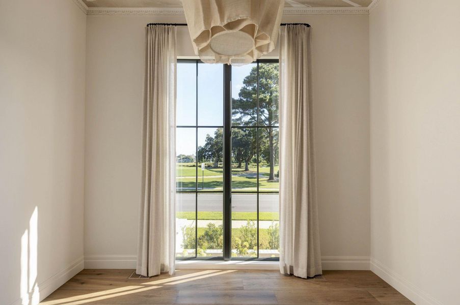 Spacious, unfurnished interior of a new home in , Charleston (Image 27). Spacious, unfurnished interior of a new home in , Charleston (Image 27).