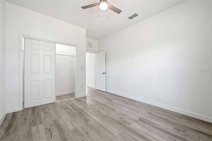 Spacious, unfurnished interior of a new home in , Haines City (Image 53).