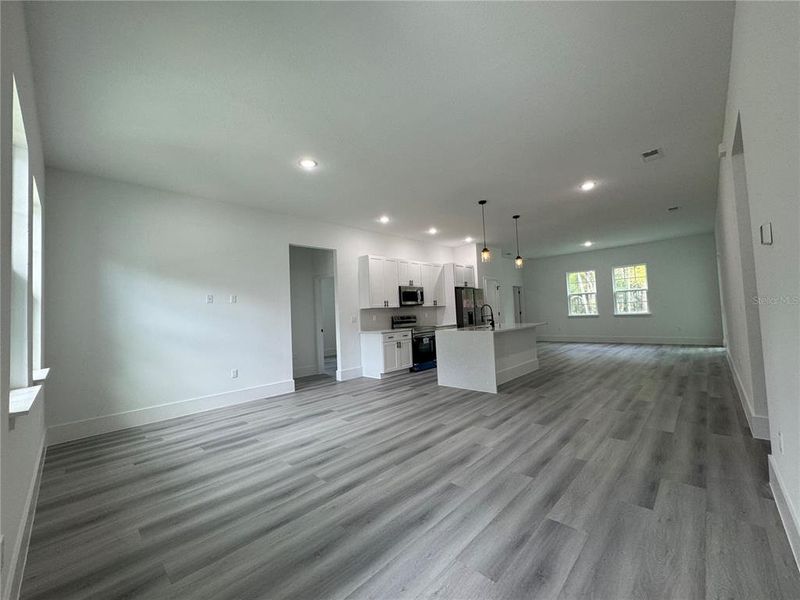 Spacious, unfurnished interior of a new home in , Citrus Springs (Image 19). Spacious, unfurnished interior of a new home in , Citrus Springs (Image 19).