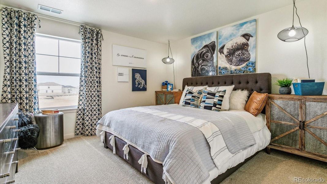 Furnished interior view inside a new home in Settlers Crossing, Commerce City (Image 4).