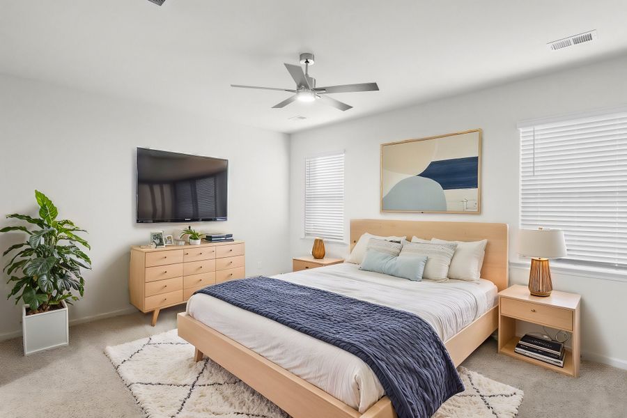 Representative furnished interior of a home built from the Congaree by Veranda Homes in Hitchcock Preserve 55', Aiken (Image 12).