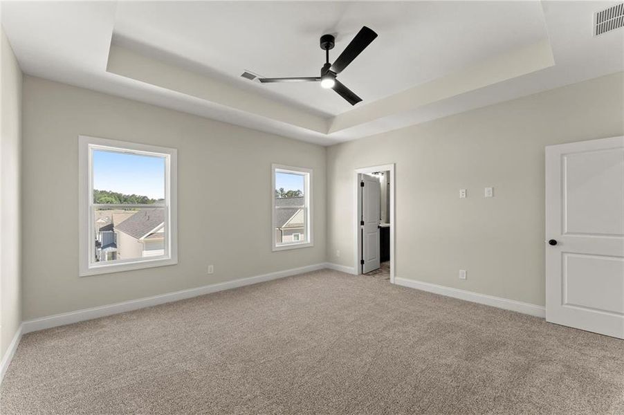 Spacious, unfurnished interior of a new home in West Highlands, Atlanta (Image 47). Spacious, unfurnished interior of a new home in West Highlands, Atlanta (Image 47).