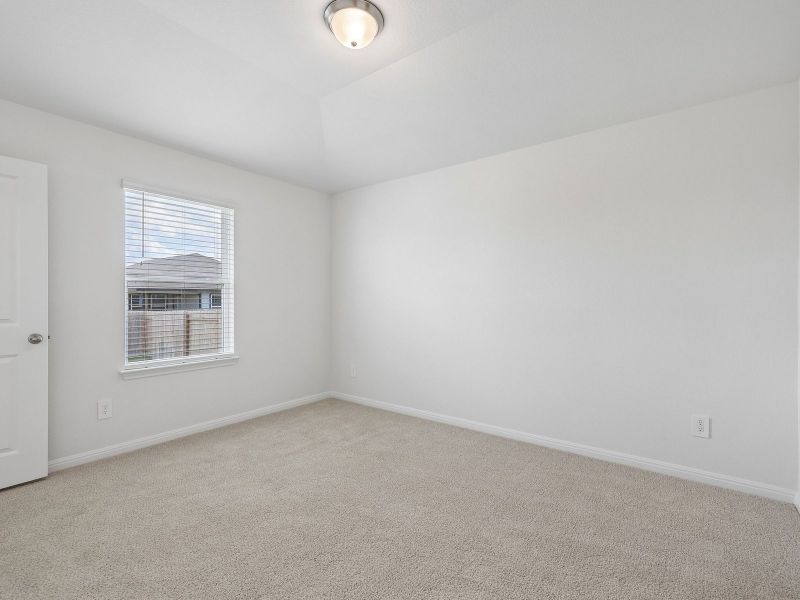 Spacious, unfurnished interior of a new home in Eastern Wells, Jarrell (Image 9).