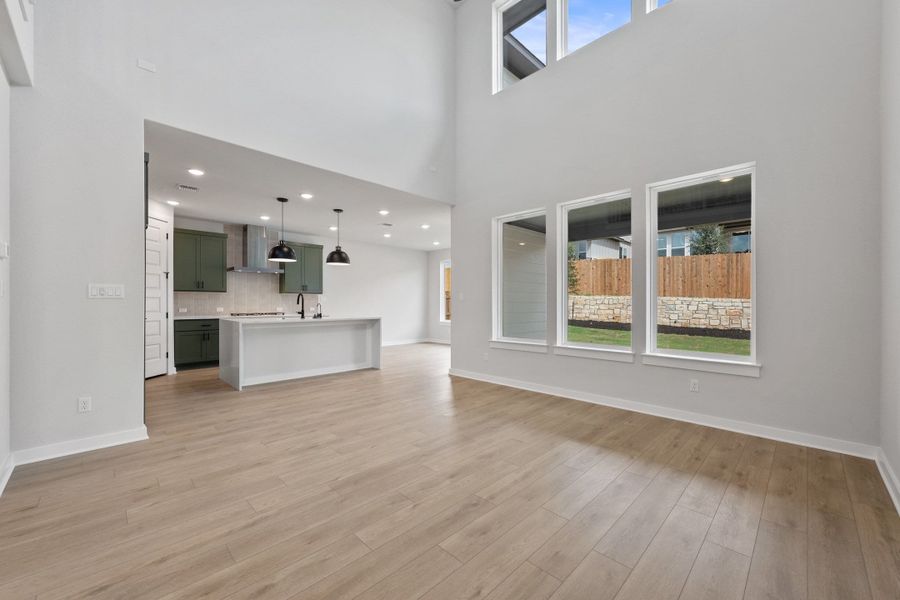 Spacious, unfurnished interior of a new home in Heritage, Dripping Springs (Image 21). Spacious, unfurnished interior of a new home in Heritage, Dripping Springs (Image 21).