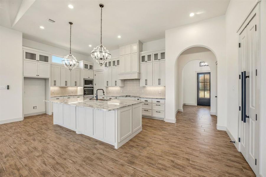 Furnished interior view inside a new home in , Glen Rose (Image 10). Furnished interior view inside a new home in , Glen Rose (Image 10).