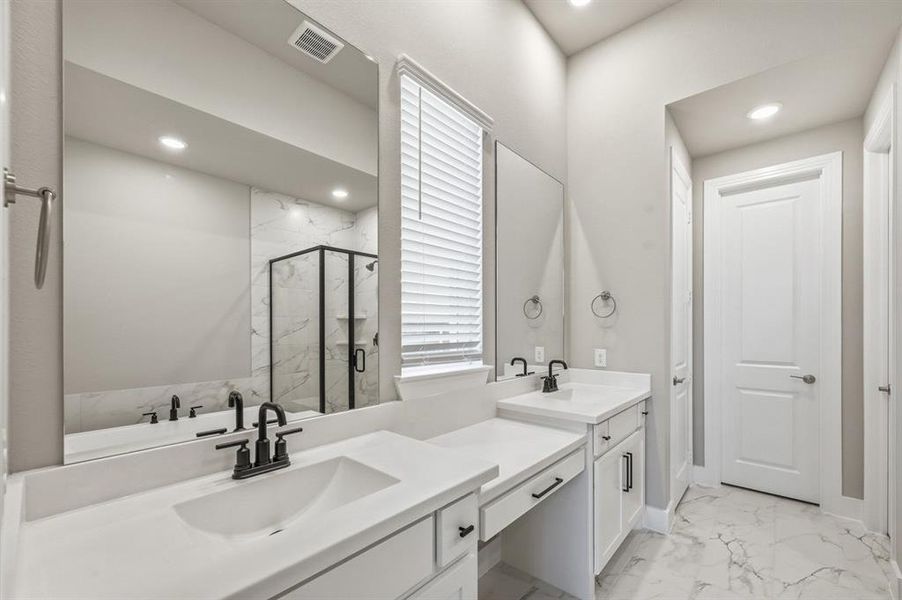 Furnished interior view inside a new home in Aster Park, McKinney (Image 10).