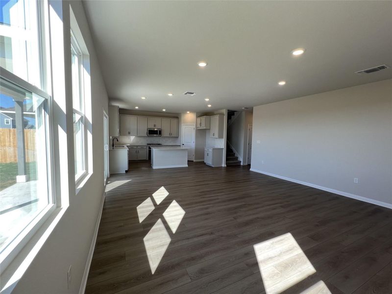 Image 34 of a home in Rolling Glen. Image 34 of a home in Rolling Glen.