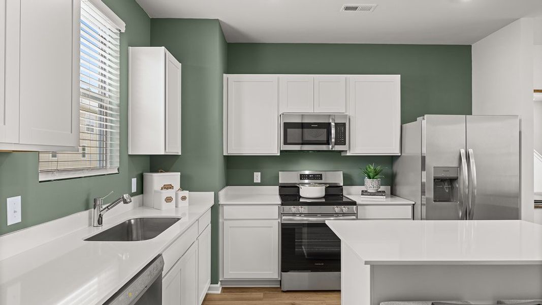 1415 Belle Kitchen 5of8 F2