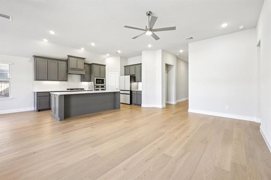 Image 34 of a home in ArrowBrooke. Image 34 of a home in ArrowBrooke.