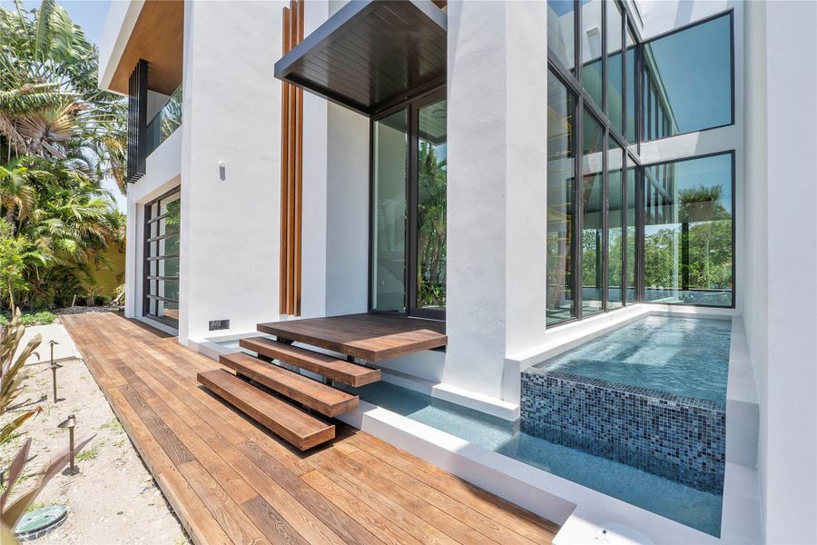 Image 50 of a home in .