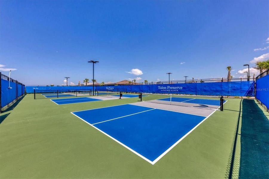 Community amenities in , Nokomis (Image 52). Community amenities in , Nokomis (Image 52).