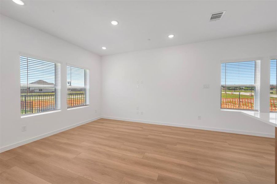 Spacious, unfurnished interior of a new home in Providence Commons, Providence Village (Image 16).