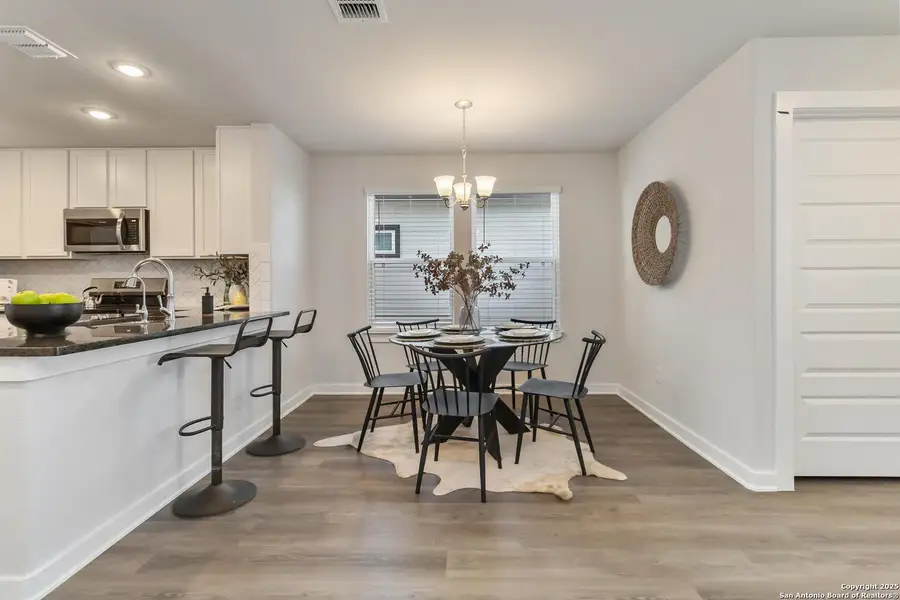Furnished interior view inside a new home in Katzer Ranch, Converse (Image 7). Furnished interior view inside a new home in Katzer Ranch, Converse (Image 7).