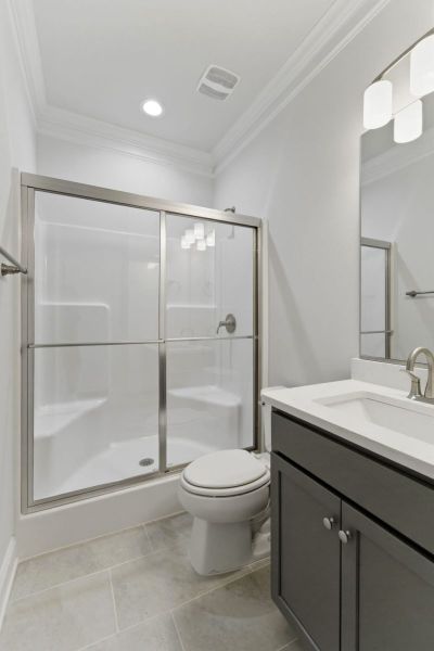 Representative furnished interior of a home built from the Fairfield Lux by Keystone Homes NC in Weybridge, Burlington (Image 60).