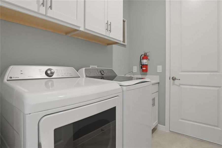 Close-up of interior finishes inside a home in Wellen Park Golf & Country Club, Venice (Image 18).