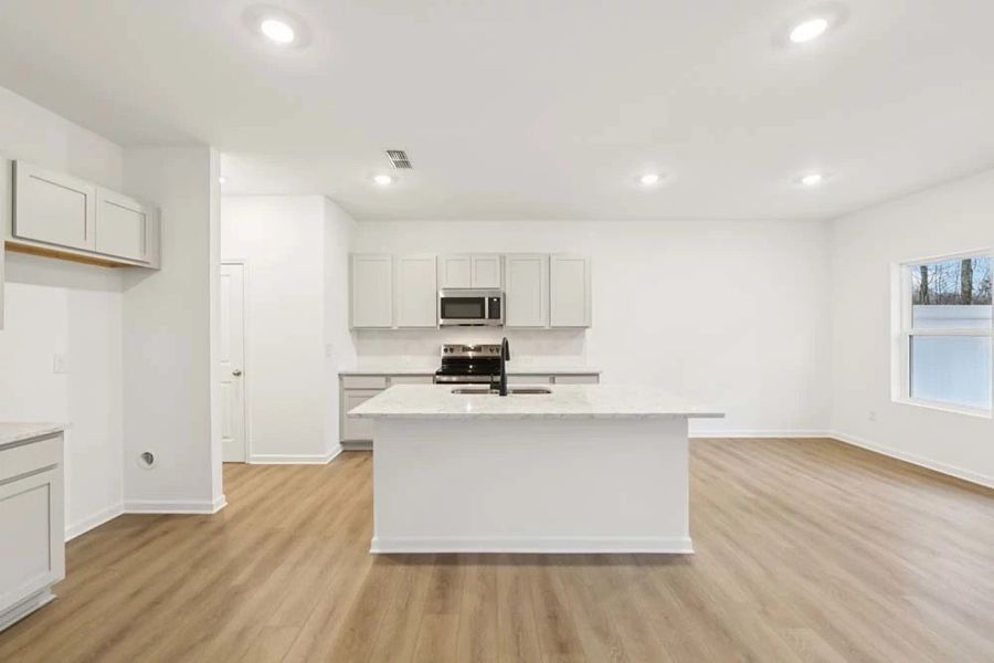 Kitchen featuring Artisan Collection Finishes