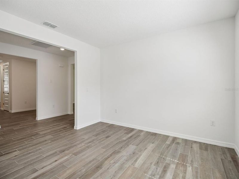 Spacious, unfurnished interior of a new home in Salt Meadows - Signature Series, Parrish (Image 28). Spacious, unfurnished interior of a new home in Salt Meadows - Signature Series, Parrish (Image 28).