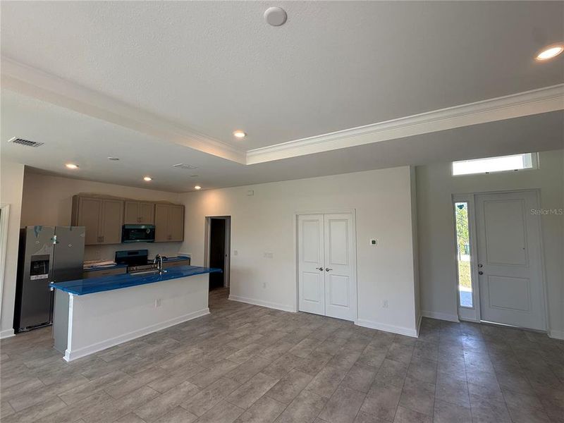 Spacious, unfurnished interior of a new home in , Port Charlotte (Image 5). Spacious, unfurnished interior of a new home in , Port Charlotte (Image 5).