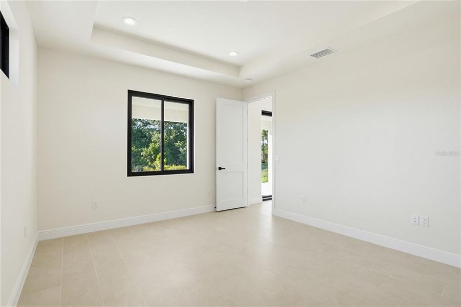 Spacious, unfurnished interior of a new home in , North Port (Image 23).