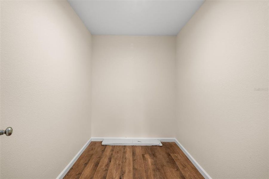 Spacious, unfurnished interior of a new home in , Lake Placid (Image 28). Spacious, unfurnished interior of a new home in , Lake Placid (Image 28).