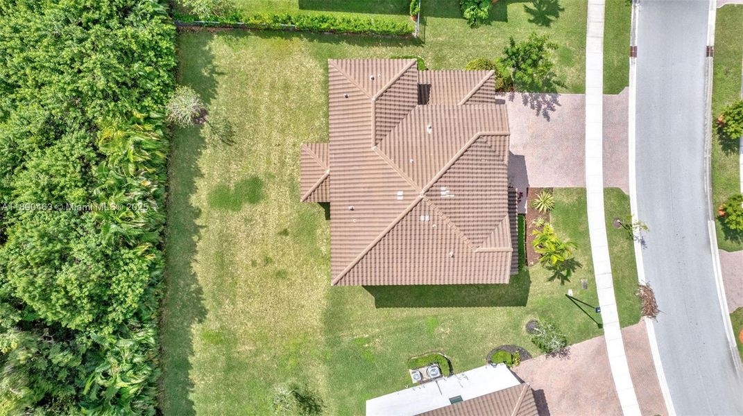 Image 41 of a home in .