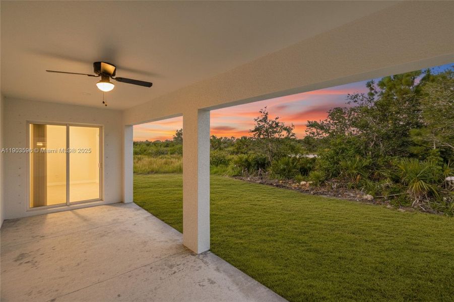 Exterior details and patio area of a home in , Lehigh Acres (Image 3).
