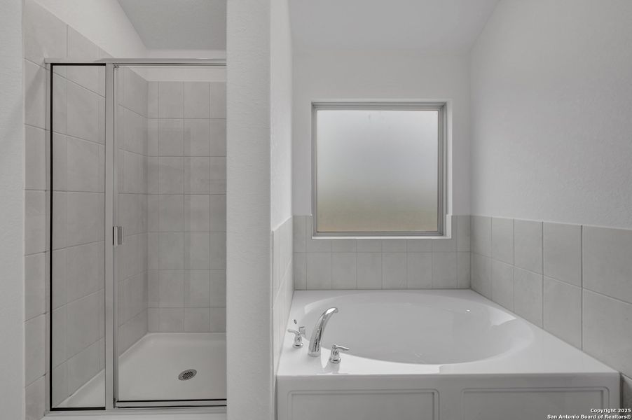 Close-up of interior finishes inside a home in Paloma Park, Converse (Image 16).