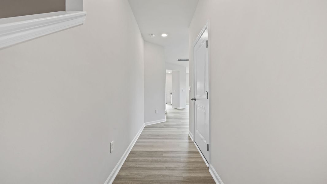 Spacious, unfurnished interior of a new home in Covington Village, Greer (Image 16).