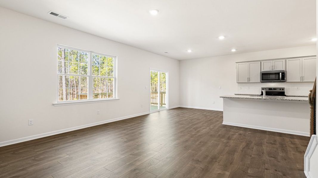 Spacious, unfurnished interior of a new home in Mason Ridge, Spring Lake (Image 47).