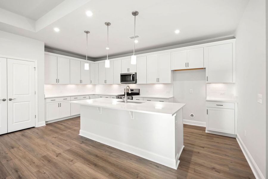 Furnished interior view inside a new home in Sun City Hilton Head, Bluffton (Image 11).