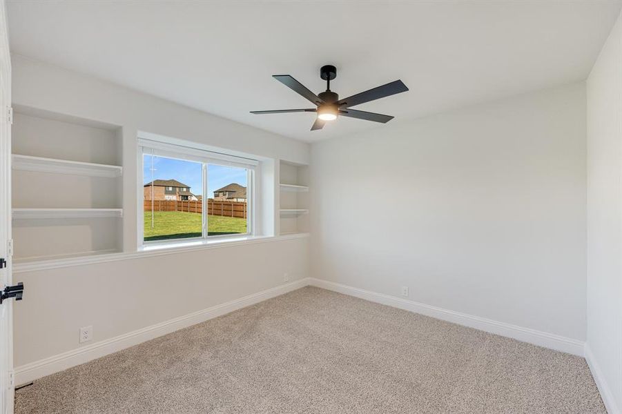 Spacious, unfurnished interior of a new home in Coyote Crossing, Godley (Image 20).