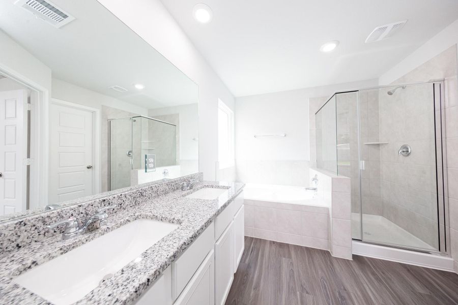 Image 17 of a home in Granger Pines.