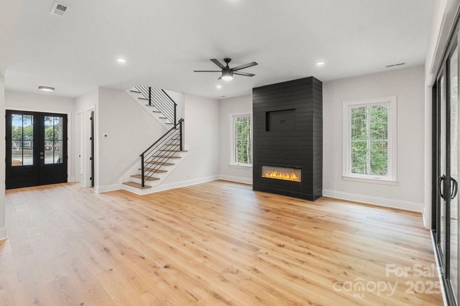 Spacious, unfurnished interior of a new home in , Monroe (Image 22).