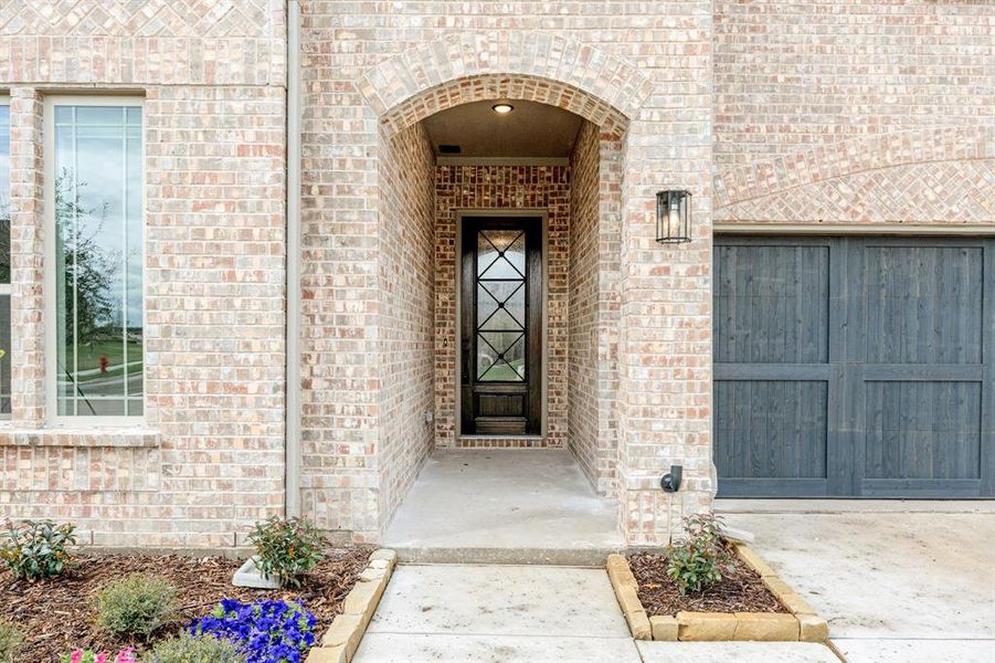 Exterior details and patio area of a home in Sonoma Verde, Rockwall (Image 3).