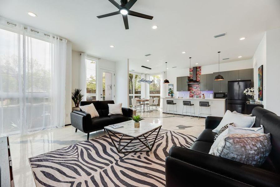Furnished interior view inside a new home in , Dallas (Image 14).
