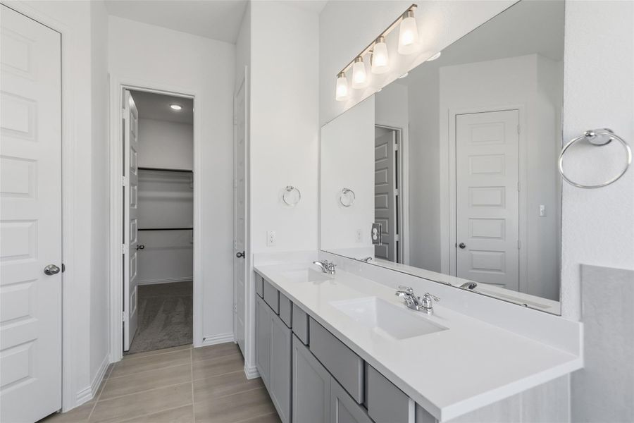 Furnished interior view inside a new home in Wildrye, Waller (Image 12).