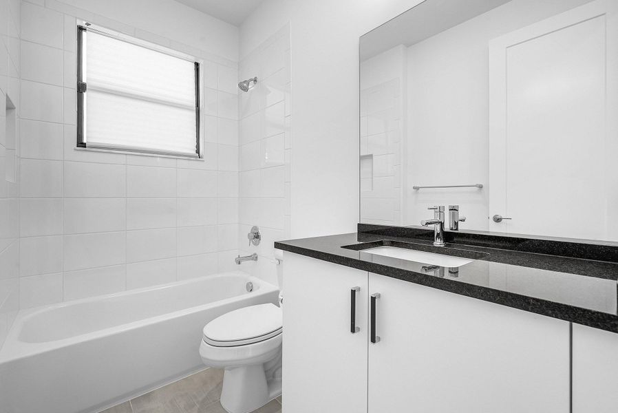 031-8260RoyalCountyDownRoad-BocaRaton-FL