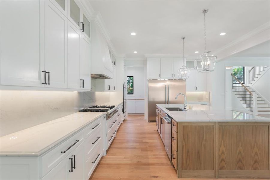 Furnished interior view inside a new home in , Richardson (Image 14).