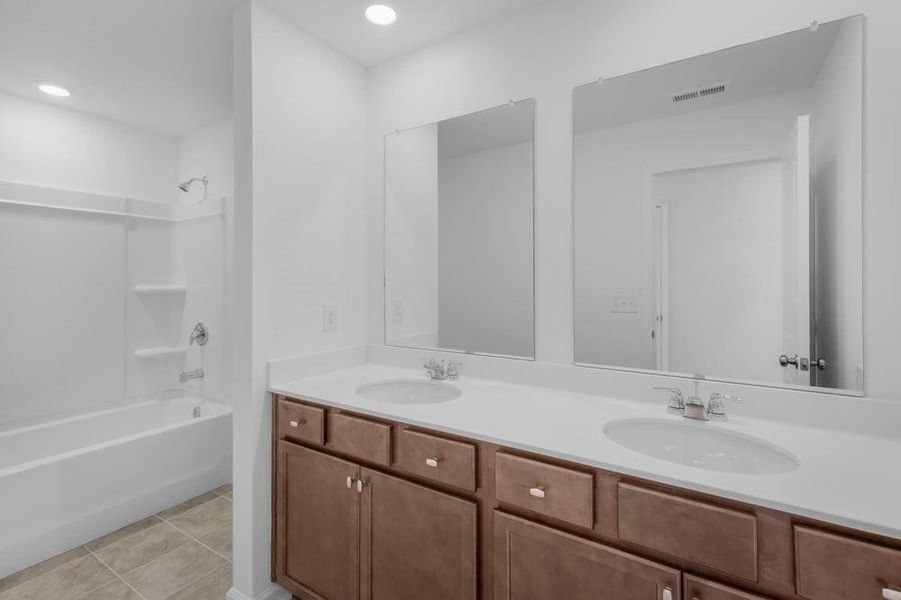 Furnished interior view inside a new home in Windance Lake, Loganville (Image 8). Furnished interior view inside a new home in Windance Lake, Loganville (Image 8).