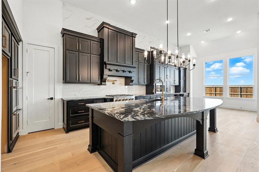 Furnished interior view inside a new home in Saddle Star Estates, Rockwall (Image 12).