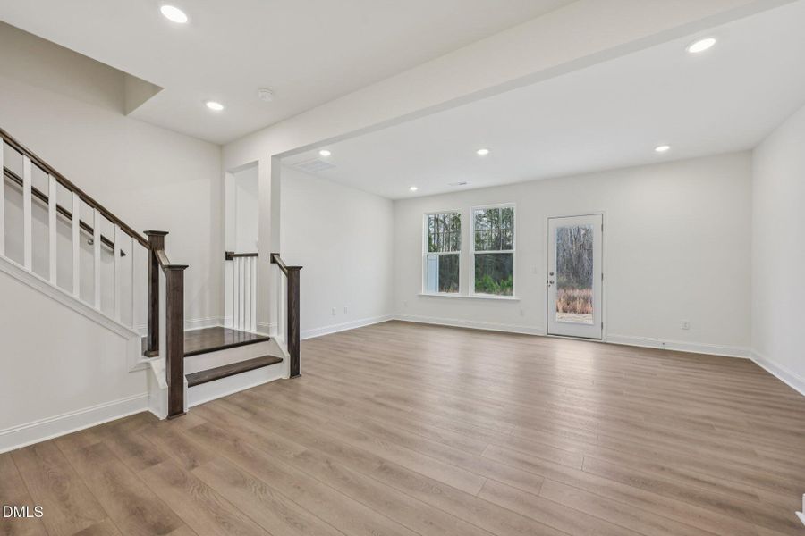 12-web-or-mls-Kensley Grv Ln-S0602-012