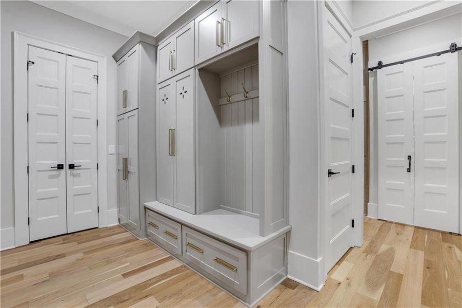 Furnished interior view inside a new home in , Dahlonega (Image 35).