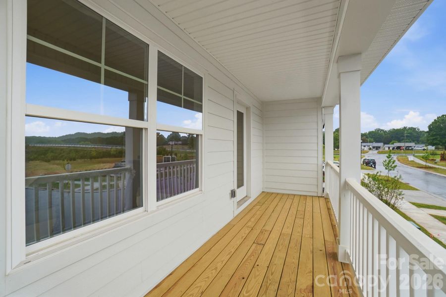 2nd story porch 2nd story porch